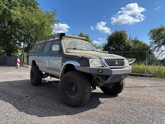 Mitsubishi L200 2.5TD 85kW rv. 2002 - 2