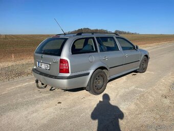 Škoda Octavia COMBI 1.6 MPI 75kw AUTOMAT - 2
