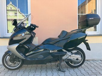 BMW C 650 GT rok 2013 23.500 km - krásný stav - 2