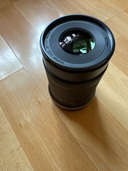 Objektiv RF-S 55-210 mm IS STM - 2