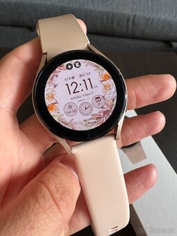 Predám smart hodinky Samsung Galaxy Watch4 - 2