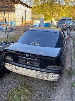 Díly bmw e36 sedan - 2