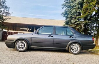 VW Jetta MK2 - 2