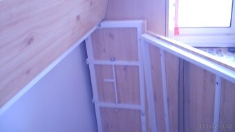 Prodám kvalitní vyklápěcí postel pro matraci 90x200cm - 2