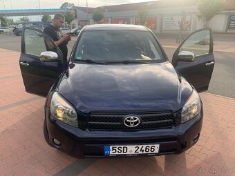 Prodám auto toyota - 2