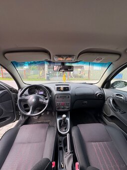 Alfa Romeo 147 - 2