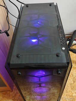 Starší herní PC- GTX 1080, i7 9700k - 2