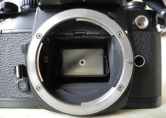 Nikon fm2 - 2