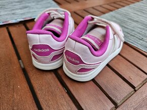 Krásné dětské tenisky Adidas - 2