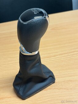 hlavice DSG řadící páky s manžetou 5JB713123D WYI - 2