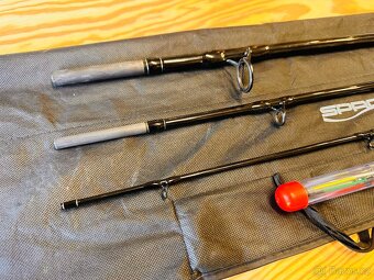 FEEDEROVÝ PRUT SPRO PETRI FEEDER / 3,90 m / 250 g - 2