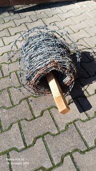 Ostnatý drát - 2