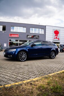 Škoda Octavia Combi 2.0 TDI 135 kW DSG 4x4 Laurin & Klement - 2
