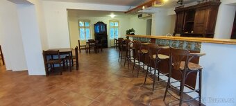 Stoly a židle do restaurace - 2