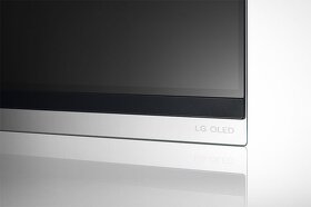 LG OLED65E9 - 2