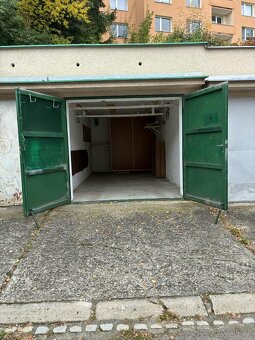 Pronájem Garáže Brno- bystrc - 2