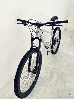 Horské kolo 29” Rock Machine Blizz 30 (L) – výborný stav - 2