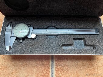 Posuvné měřidlo šuplera - Starrett - palcové - 2