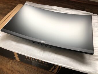 Herní monitor 27" AOC CQ27G4X 2560x1440p | ZÁRUKA - 2