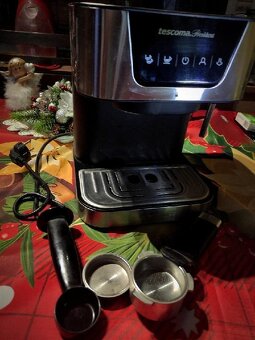 pákový kávovar espresso Tescoma President - 2
