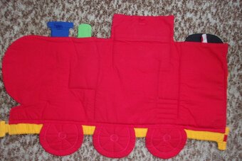 Kapsář dětský . vláček - 2