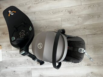 Autosedačka cybex Cloud T + isofix základna - 2