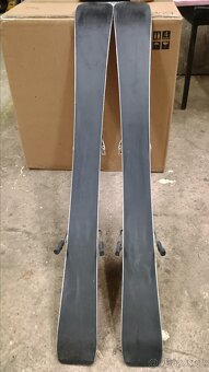 Set dětské lyže Atomic 90 + lyžáky + helma + lyž. souprava - 2