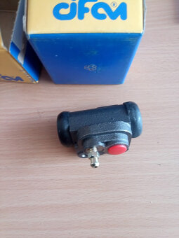 brzd.valečky 101-437 Renault 5 Super - 2