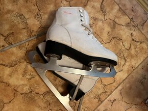 Dámské, dívčí zimní brusle - 2