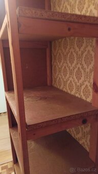 Dřevěné regály - 2