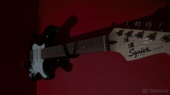 Kytarový set Squier by Fender (Stratocaster + Kombo) - 2