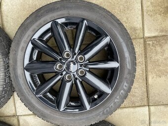 Zimni sada kol 170/60 R16 (5x112) - 2