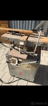 Kombinovaná litinová hoblovka, dlabačka, pila - 2