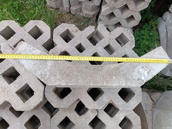 Betonové žlaby - 2