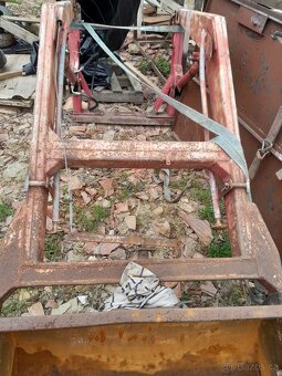 Celny nakladac na traktor - 2