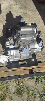 Motor Access Tomahawk 300 - 2