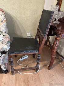 Starožitná židle renesanční - 2