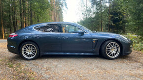 Porsche Panamera 4S V8 400PS - 2