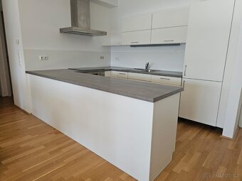 [REZERVACE] Kompletní kuchyně SCHREINER vč. spotřebičů - 2