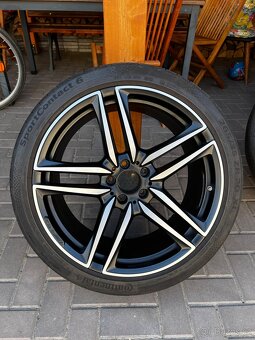 Originální AMG R20 kola z Mercedes E63s - 2
