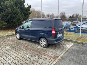 Ford Transit Courier - 2