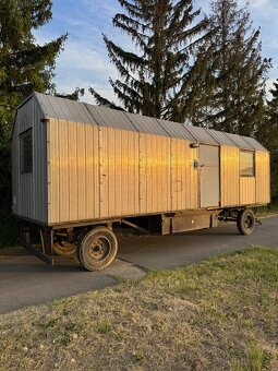 maringotka 8 x 2,4m dvouosá - 2
