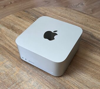 Apple Studio M1 Max, ZÁRUKA, 32GB ram, 512GB - 2