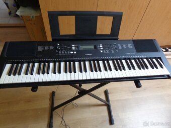 Keyboard Yamaha PSR EW300 + stojan + pedál - 2
