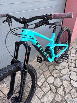 TREK SLASH 8 M\L - 2