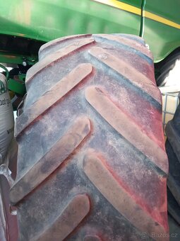 Pneu Michelin Multibib 650/65 R42 - 2