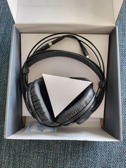 Prodám nová sluchátka AKG K72 - 2