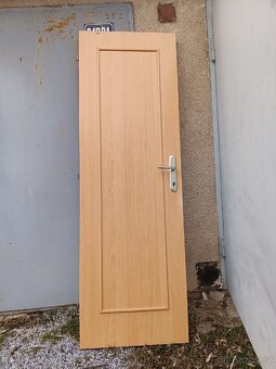 Prodám 6ks interiérových dveří - 2