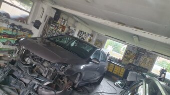 Hyundai i30 1.4 80kw - 2