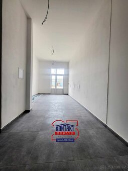 Pronájem skladovacích / kancelářských prostor, 32 m2 -  U Sm - 2